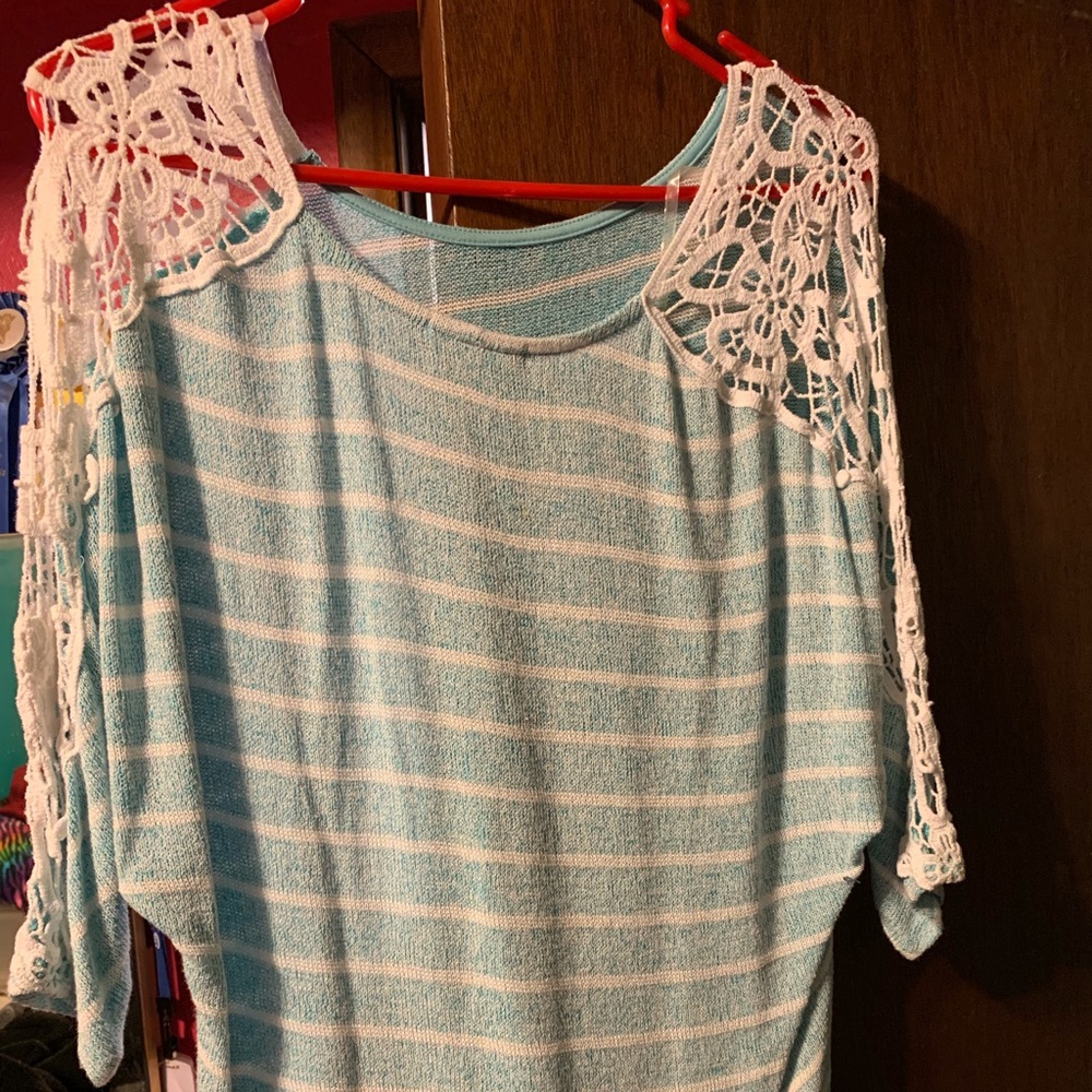 Entro crochet 3/4 sleeve size small